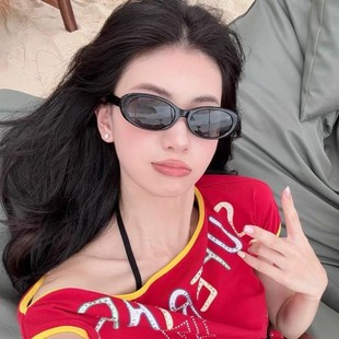 復古橢圓貓眼黑色太陽眼鏡女防紫外線高級感海邊度假墨鏡 韓版