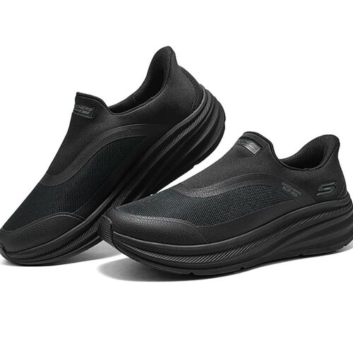 Skechers斯凯奇闪穿健步
