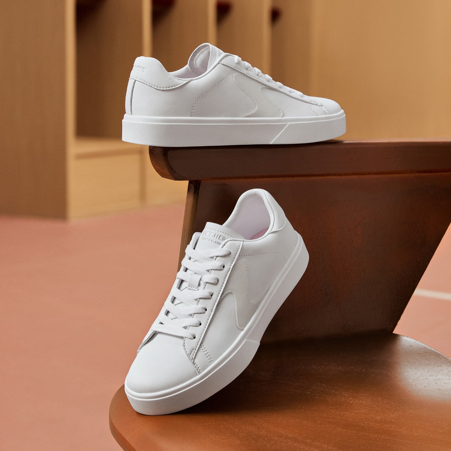Skechers2026新款女童时尚潮流经典百搭休闲板鞋310095L