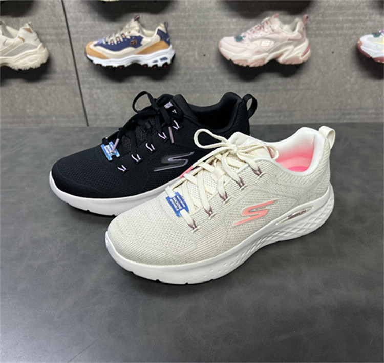 斯凯奇简约百搭缓震跑步鞋休闲
