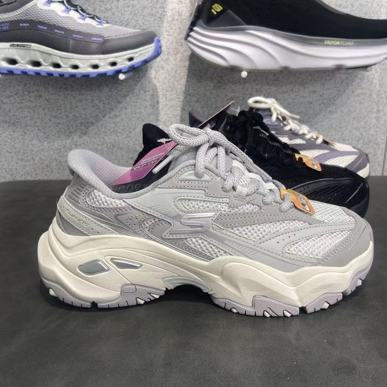 Skechers斯凯奇新款女子