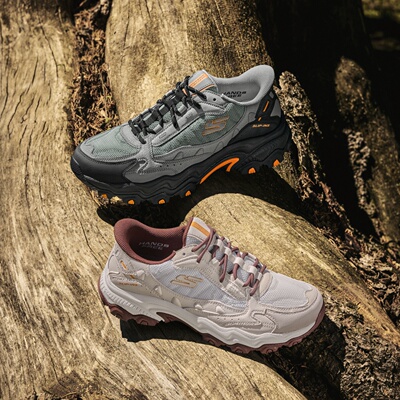 Skechers斯凯奇2025新款女士复古运动休闲绑带户外山脉鞋180370