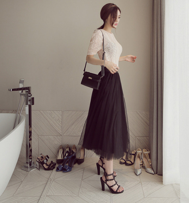 蓬蓬裙蕾絲裙中長款半身裙紗裙性感2019女款甜美大擺裙黑白下半身在類目 女裝/女士精品, 半身裙中 - 來自Buy2taobao.com提供專業的淘寶代購服務