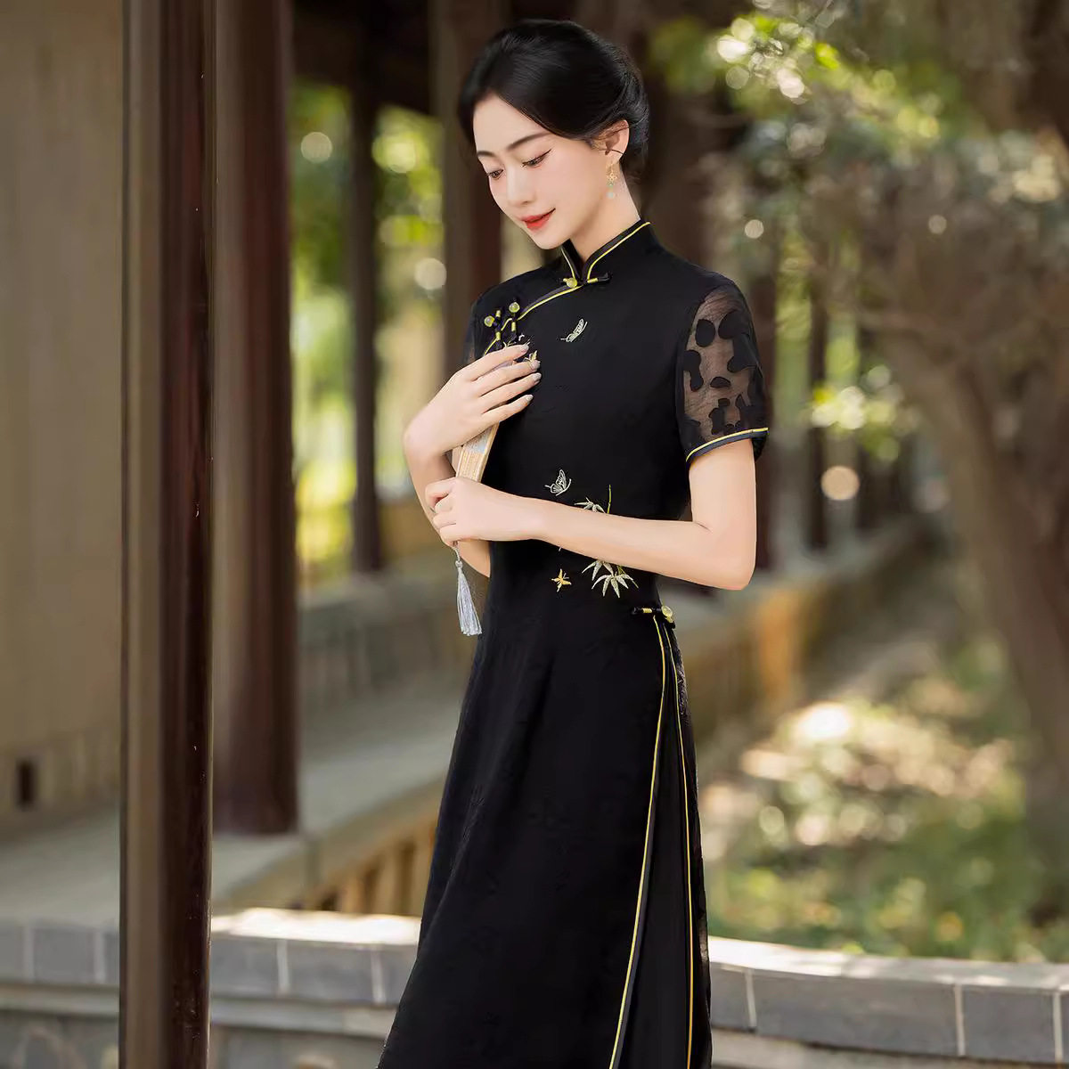 2026夏季新款大码女款奥黛旗袍改良新中式复古黑色绣花旗袍裙