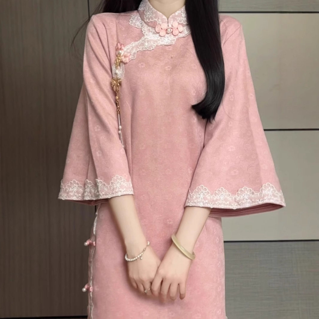 粉色旗袍改良高端订婚连衣裙