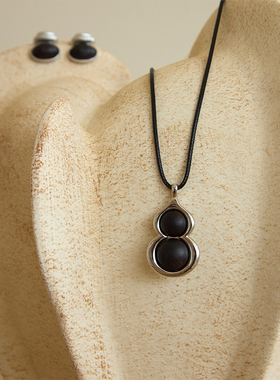 黑色葫芦项链女2025新爆款毛衣链