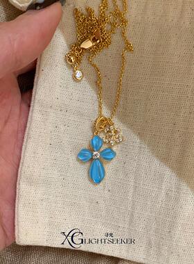 闪钻蓝色十字架鸢尾花项链女款