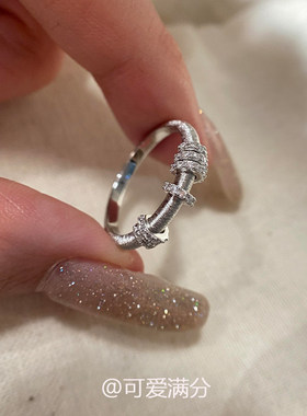 银色拉丝闪钻素圈跑环戒指女
