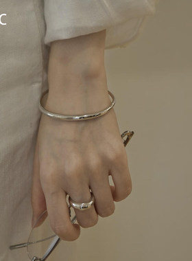 S925纯银亮面素圈开口手镯女