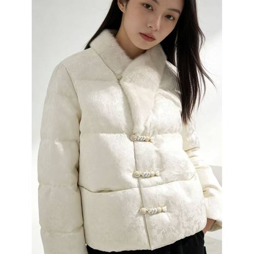 DY3243樱美嘉鹅绒服拼接水貂毛皮草羽绒服冬季新款新中式女加厚冬