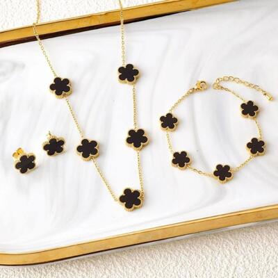 3Pcs 18k Gold-Plated Five-Leaf Flower Necklace Earrings Brac