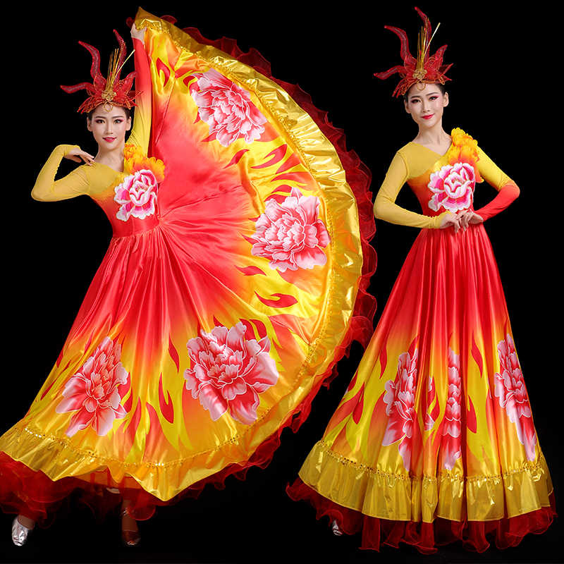 采用新款印花过度色布料更加的时尚大气