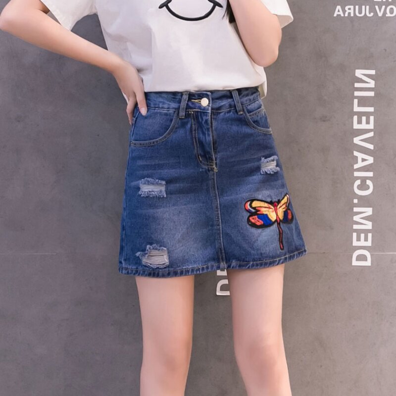 防走光牛仔短裙女高腰裙裤蝴蝶刺绣女新款百搭半身裙韩版破洞修身在类目 女装/女士精品, 半身裙中 - 来自Buy2taobao.com提供专业的淘宝代购服务