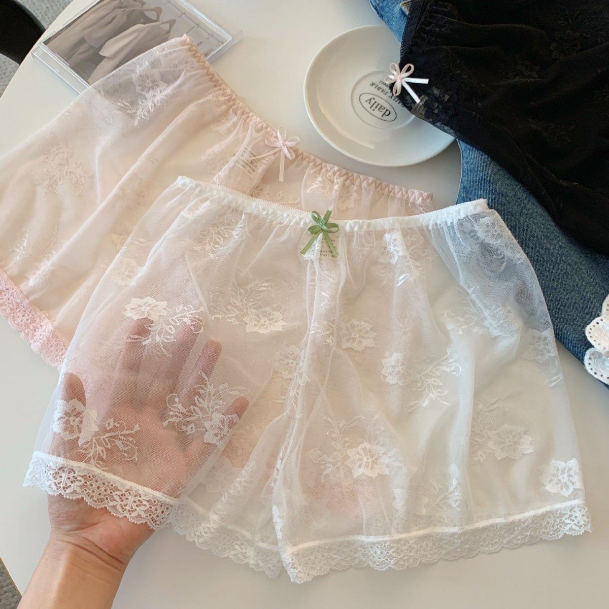 性感蕾丝安全裤女士中腰纯欲内裤