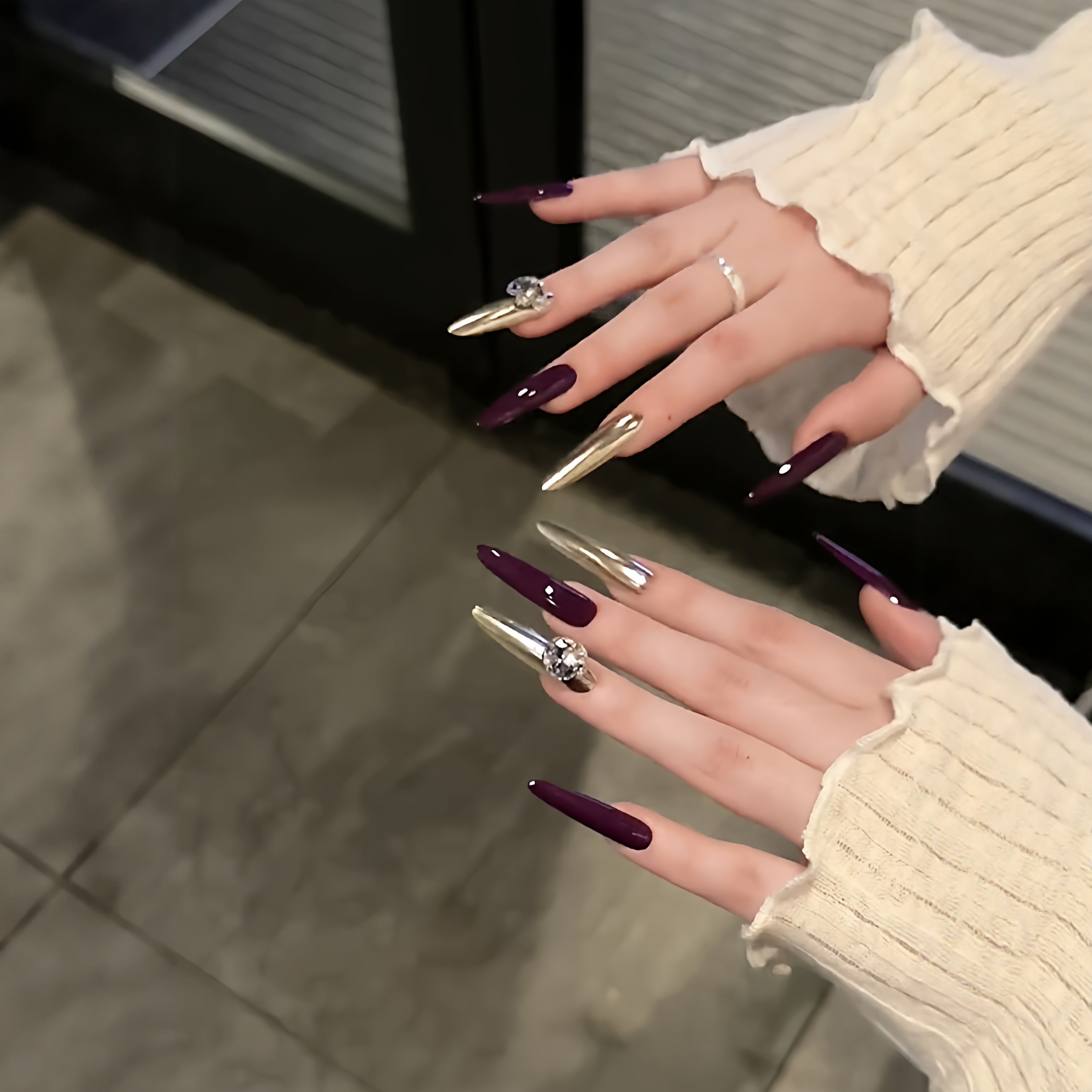 秋冬新款紫色老钱风穿戴甲高级气质御姐显白美甲贴片长款银色爆闪,彩妆/香水/美妆工具,穿戴甲/甲片,淘宝优惠券,粉丝福利购,淘宝优惠卷