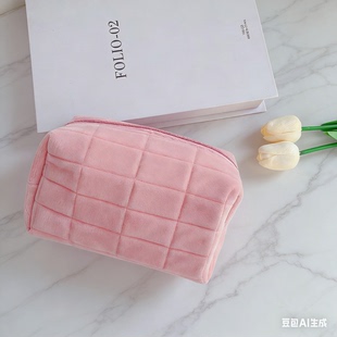 毛绒布化妆包女便携旅行洗漱包大容量拉链收纳包女性简约小巧便携