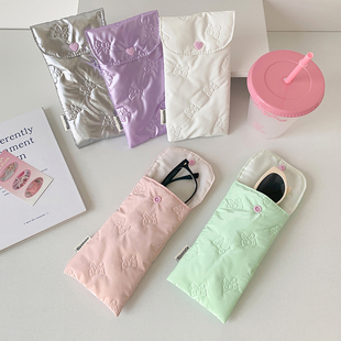 Hisocute韩版少女高颜值蝴蝶结笔袋少女化妆刷收纳袋便携眼镜包包