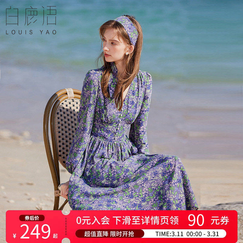 白鹿语茶歇法式碎花长袖连衣裙春夏海边独度浪漫雪纺V领裙子