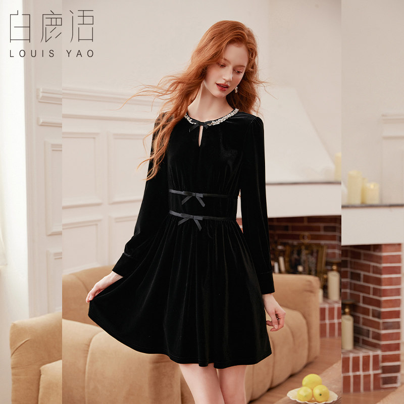 白鹿语法式复古丝绒连衣裙春秋款设计感修身蝴蝶结礼服小黑裙