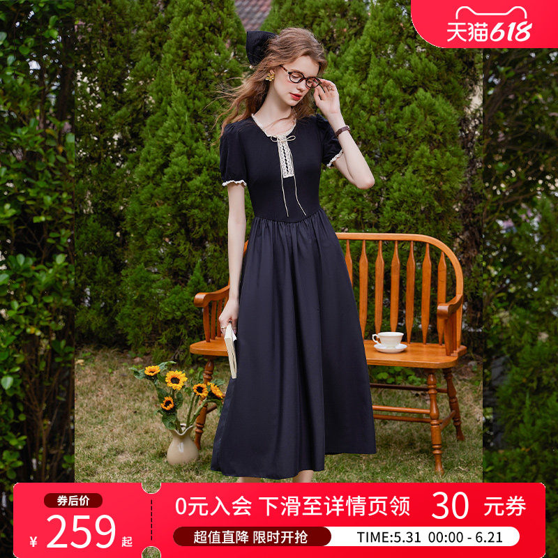 白鹿语法式撞色拼接小黑裙夏款收腰修身木耳边女式连衣裙