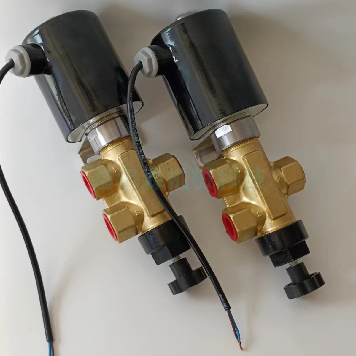 二位四通电磁阀 DFL24-12 二位三通电磁阀 DFL23-12 A102ED-15