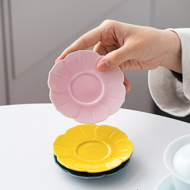 青瓷茶杯托创意小杯垫底座陶瓷杯托功夫茶具零配茶道防烫隔热垫,餐饮具,茶托,淘宝优惠券,粉丝福利购,淘宝优惠卷