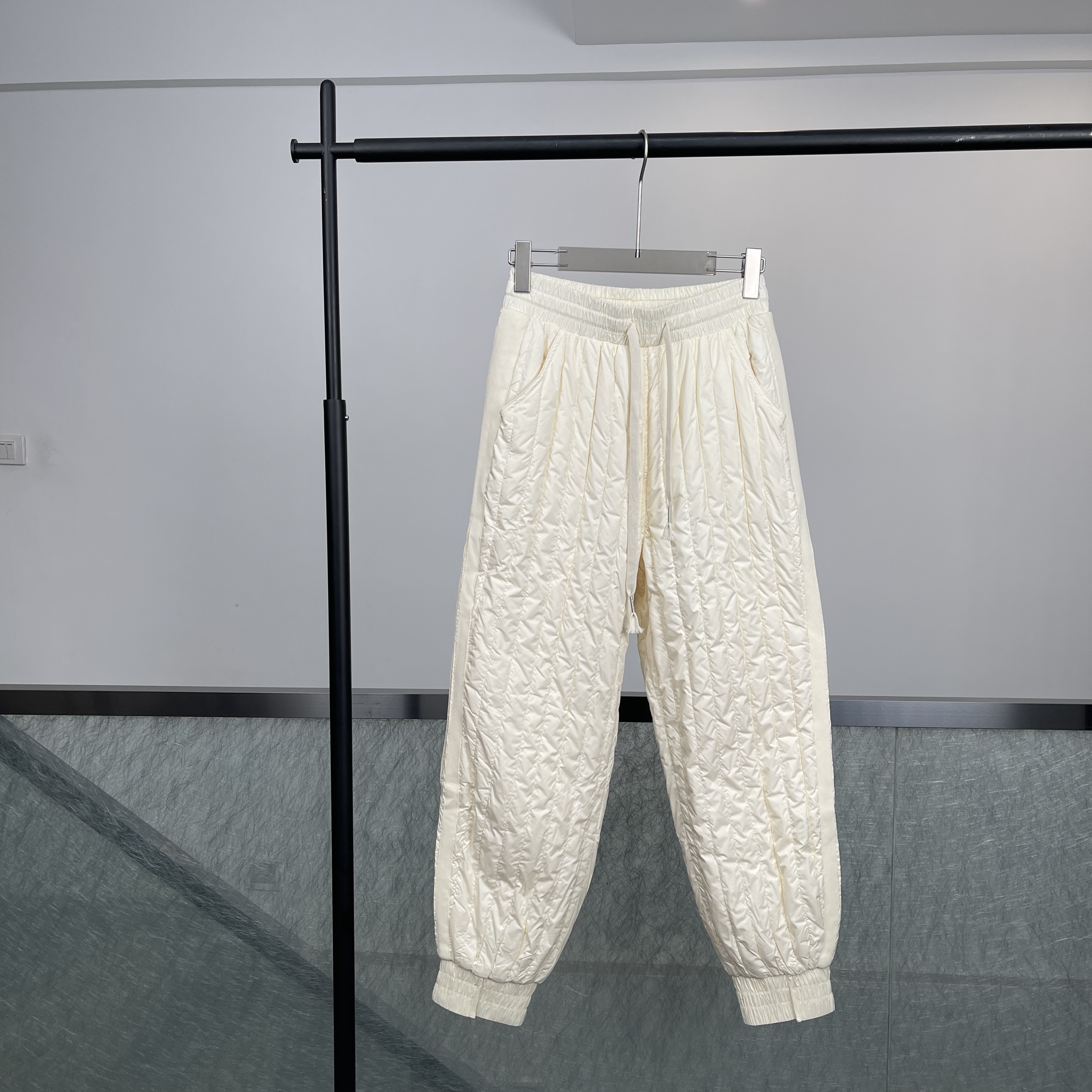 香港时风国际品牌90白鸭绒羽绒裤女款外穿冬季新款休闲裤加厚保暖