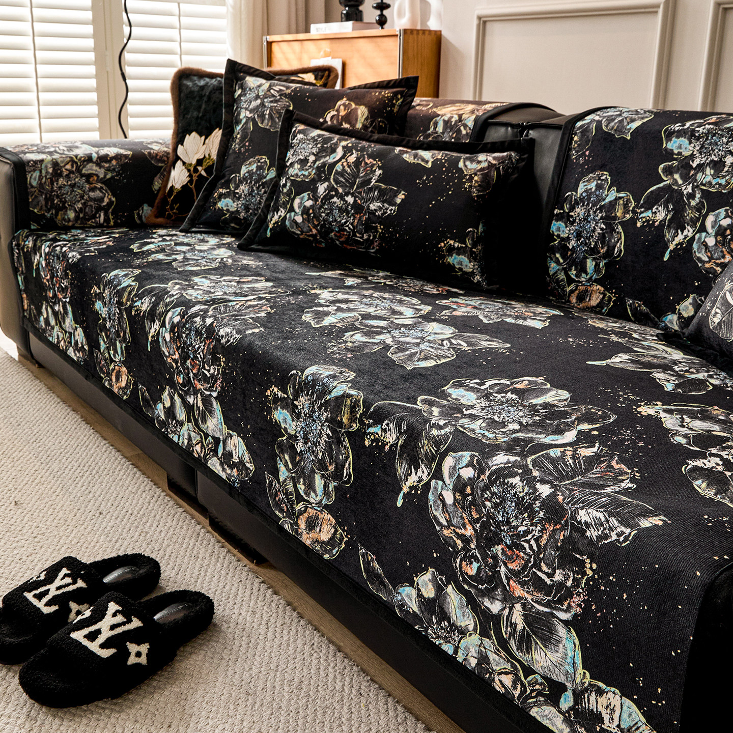 真皮专用沙发垫子2025新款四季通用轻奢高级感防滑坐垫套罩巾盖布