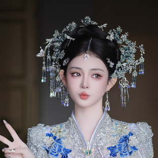 2025秀禾新中式国风新款蓝色花朵流苏发簪头饰新娘龙凤褂旗袍发饰