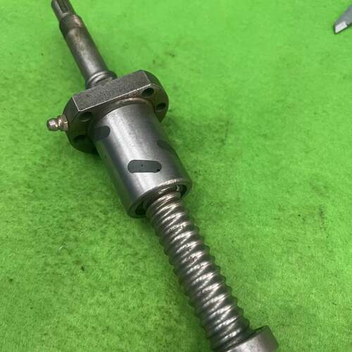 议价2005研磨滚珠丝杆总长235mm行程90mm螺母直径36m可维修翻新