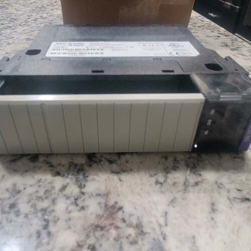 议价A-B 1756-RIO 工程余货 成色好 欢迎议可维修翻新