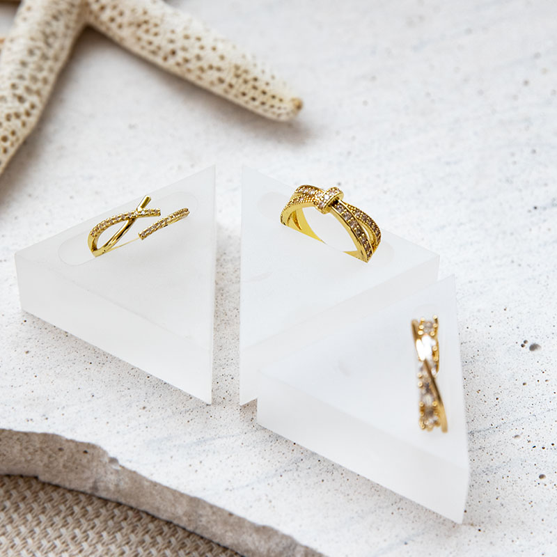 饰季陈列磨砂亚克力戒指托