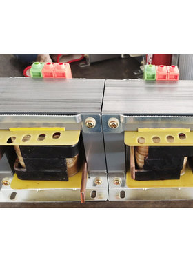 380V220V变24V12V8V6V3V5V2V4V单相低电压大电流加热变压器3000A