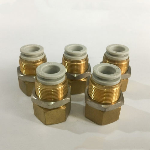 全新 KQF KQ2F04 06 08 10 12 16-01 02 03 04-X2内螺纹接头