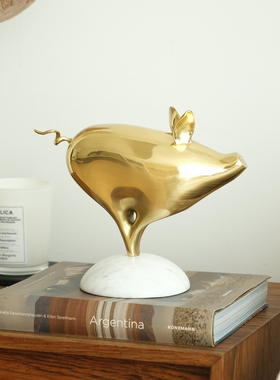 招财进宝金飞猪，轻奢品质黄铜制