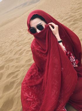 红色拍照围巾送沙漠大西北女民族风纱巾大布袋防晒披肩旅游棉麻