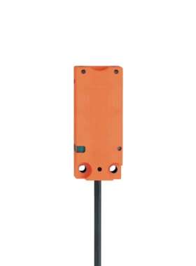 IFM KQ5100 易福门电容矩形接近传感器12毫米检测PNP NO/NC 10 30