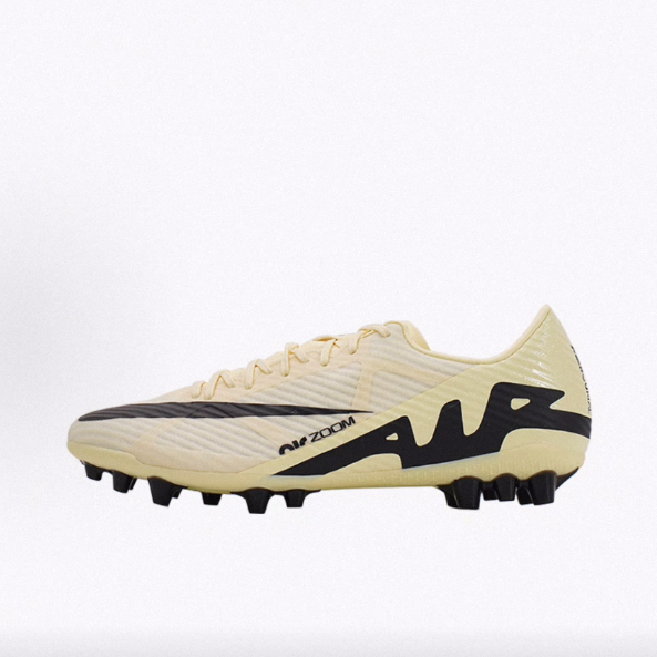 Nike Zoom Vapor 15  低帮 AG（胶质短钉） 足球鞋 男款
