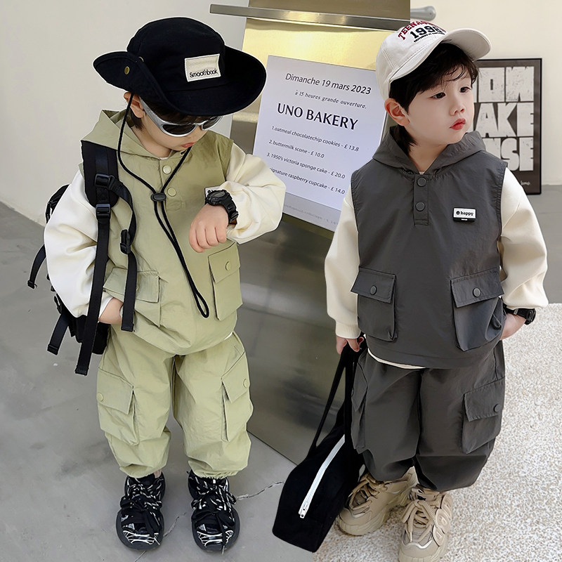 男童工装马甲套装春秋款2024新款洋气小男孩三件套休闲时髦棉布潮,童装/婴儿装/亲子装,套装,淘宝优惠券,粉丝福利购,淘宝优惠卷