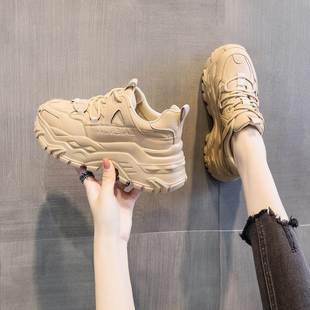 香港老爸女鞋,杏色2024秋冬热款式,时尚真皮厚底女运动休闲鞋