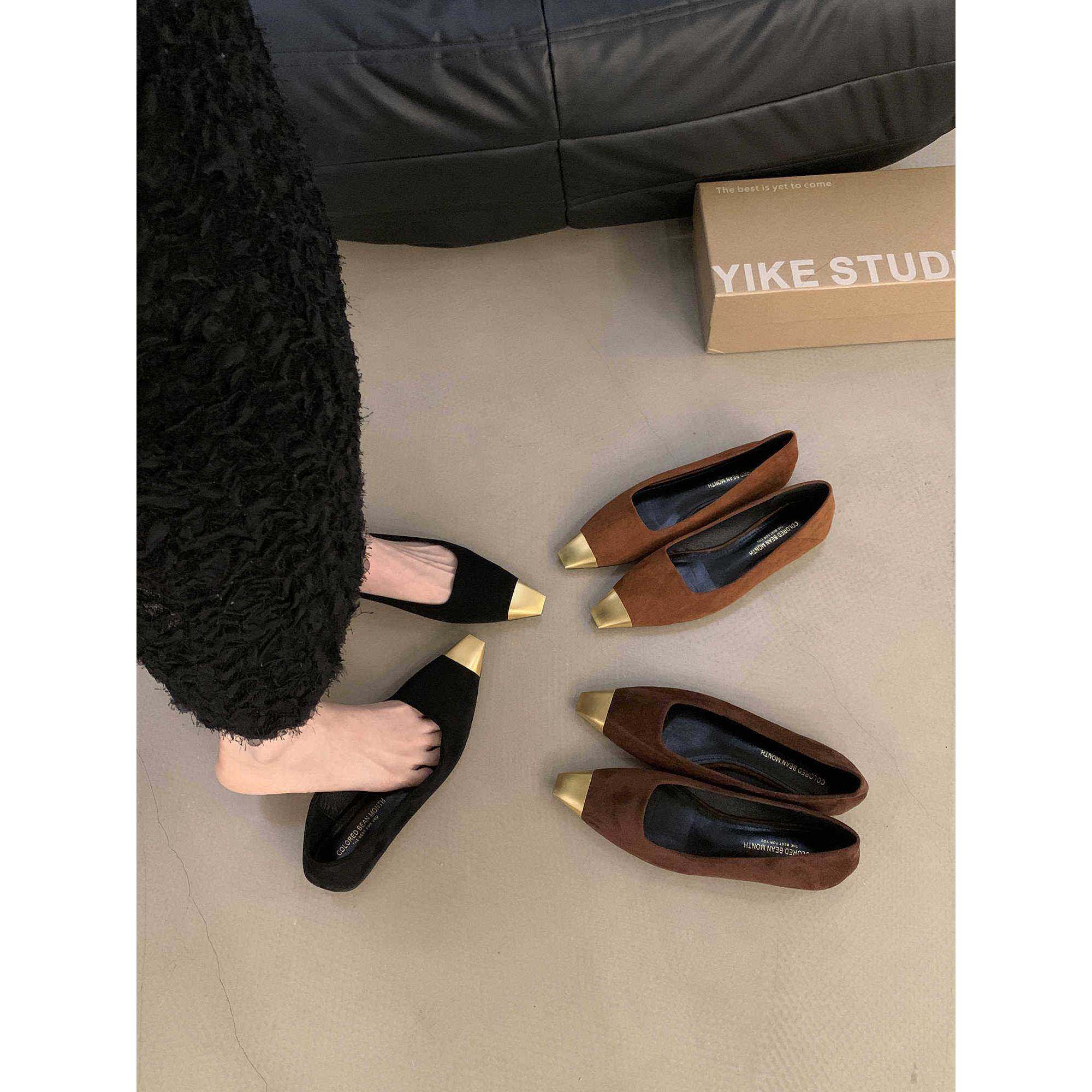 法式气质名媛金属单鞋女2025新款春秋尖头平底小香风通勤晚晚鞋潮