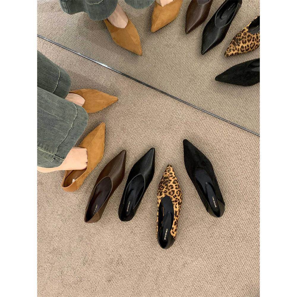 香港豹纹尖头浅口内增高单鞋女2025年新款秋季气质一脚蹬通勤瓢鞋