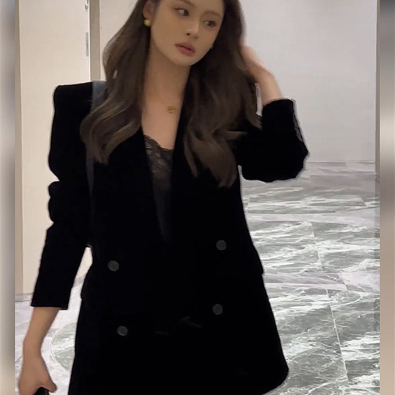 秋装女2025新款气质高级感通勤黑色西装外套设计感小众西服