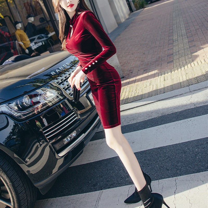 Ocnltiy酒红色金丝绒连衣裙女秋冬季气质覆古内搭紧身打底包臀裙