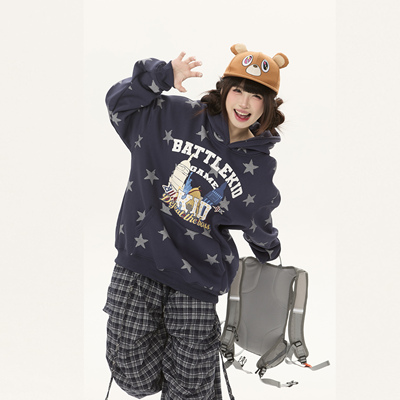 美式复古字母星星印花女连帽卫衣