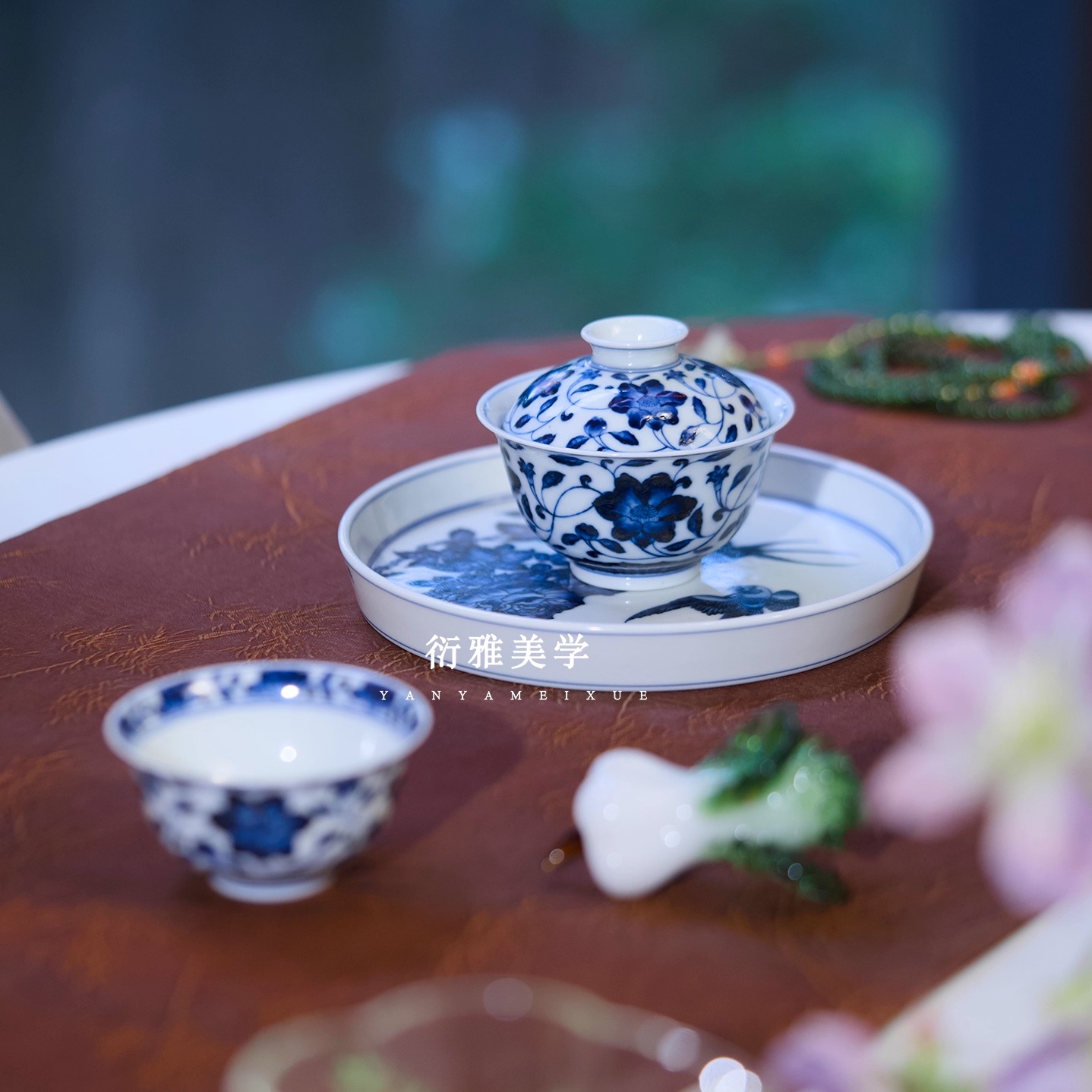 洪印仿明青花石榴花盖碗茶杯