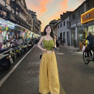 两件套 多巴胺甜美套装 女夏季 辣妹短款 吊带上衣高腰休闲显瘦阔腿裤
