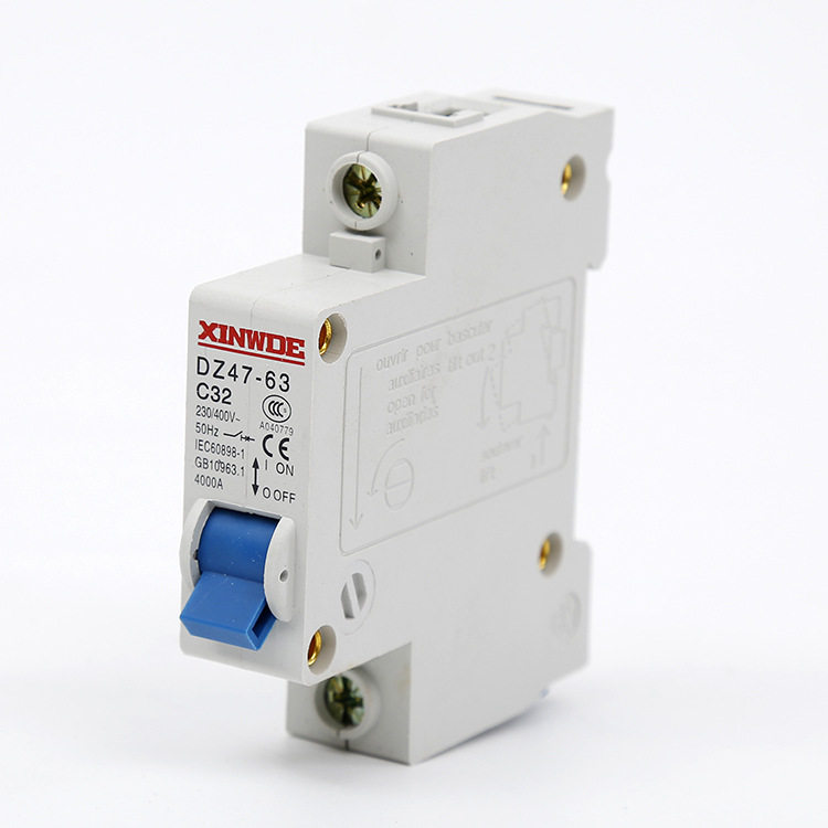 小型断路器1P DZ47-63空气开关C45柳市断路器16A电瓶车用B型2A3A