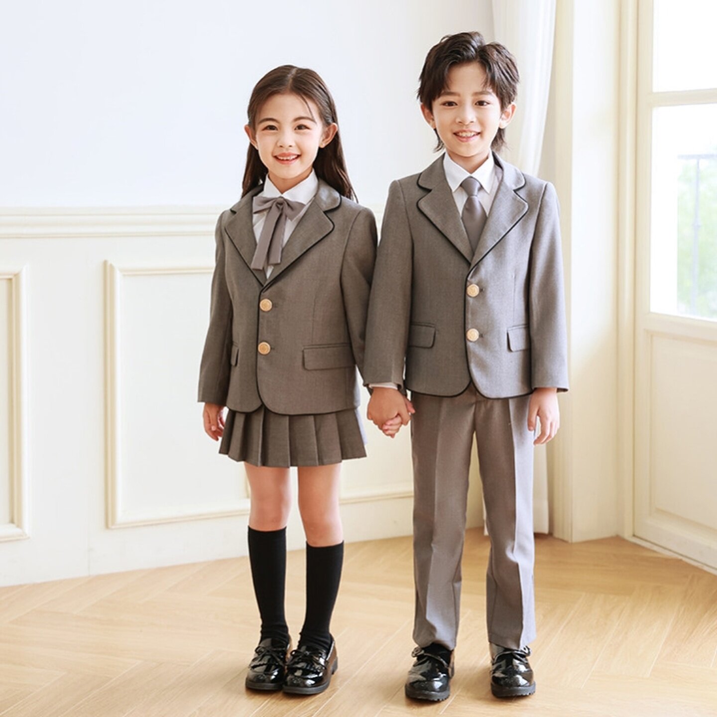 学院风班服幼儿园夏季合照运动会儿童演出服典礼装毕业班马甲团体