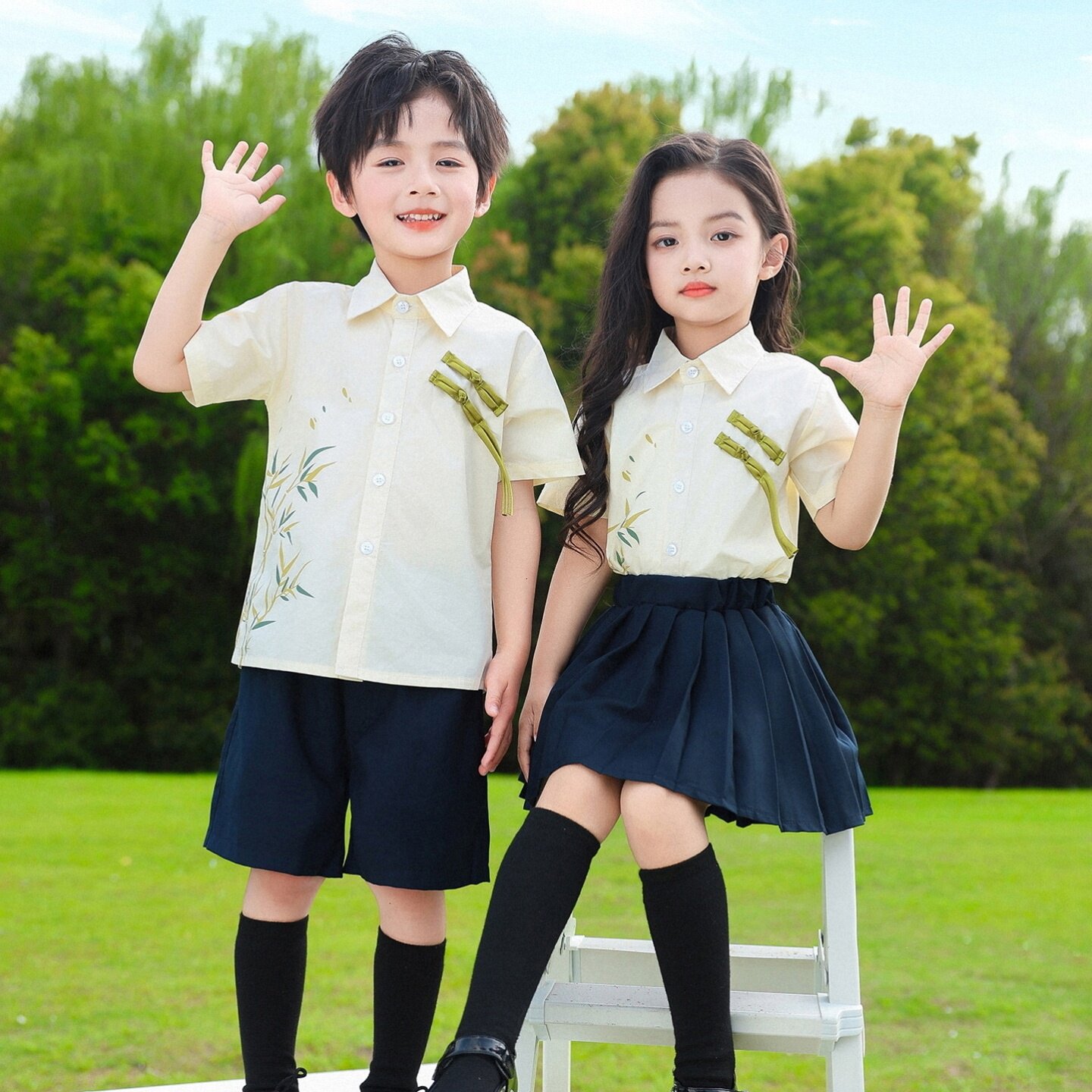 运动风班服毕业班毕业装开幕式白衬衫合照园服入园照啦啦队小学生